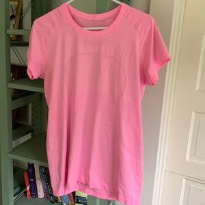 Lululemon swifly tech short sleeve pink shirt 2.0
